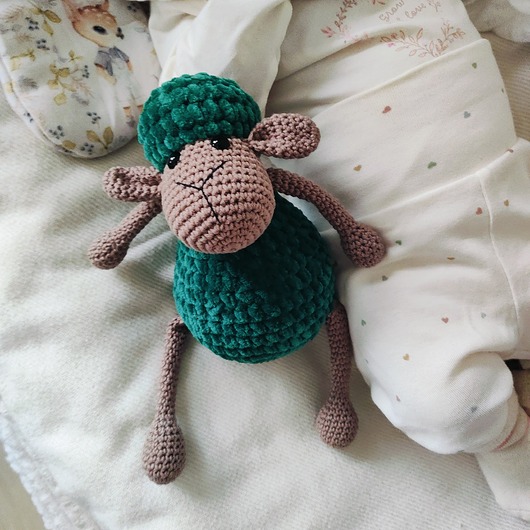 przytulanki dla niemowląt i dzieci Maskotka owieczka na szydełku Baranek zielony