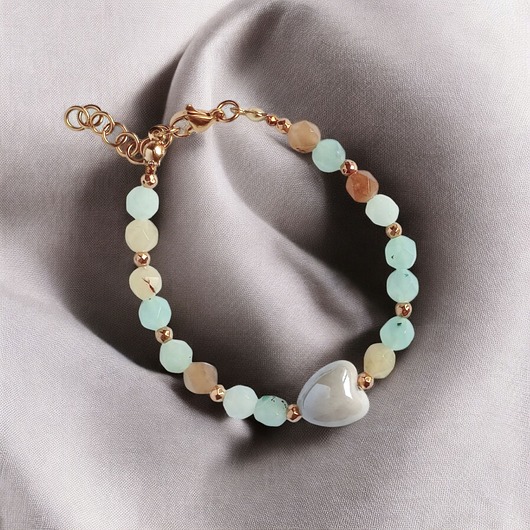 bransoletki z kamieni naturalnych Bransoletka : SPRING collection: JADEIT i ceramiczne serduszko