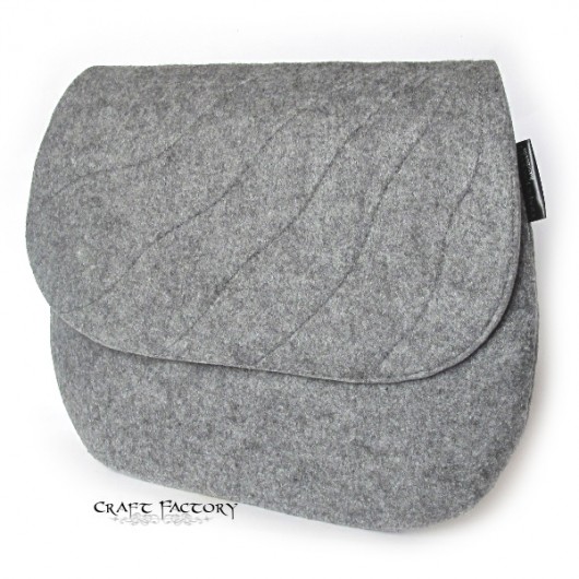 Felty Basic Messenger - Wavy Craft Factory