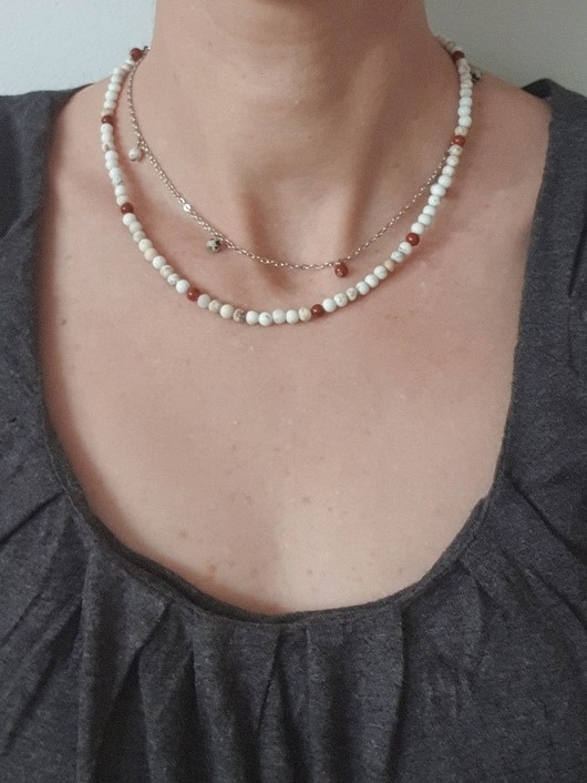 chokery Naszyjnik choker ROOTS howlit, jaspis czerwony, jaspis dalmatyński