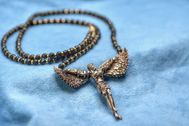 naszyjniki - inne "Icarus-Christus" - Duży naszyjnik z brązu z naturalnymi kamieniami