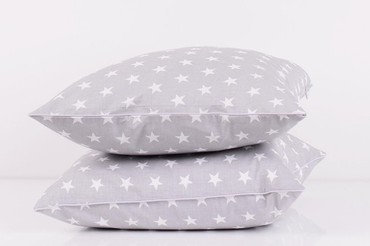 Poduszka Little Stars 40x40cm Majunto