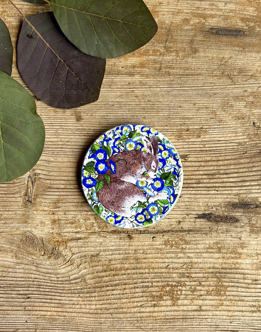 magnesy Śpiący królik- Magnes ceramiczny- Ilustracja- Zwierzaki