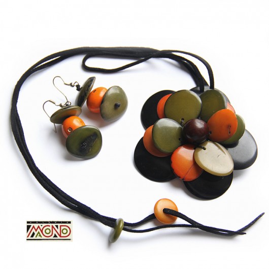 Kolorowy kwiat z tagua (006) Galeria Macondo