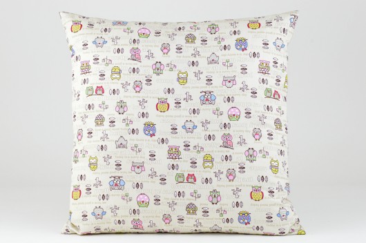 Poduszka dekoracyjna 45x45 - Sowy na kawowym MG Home Decor
