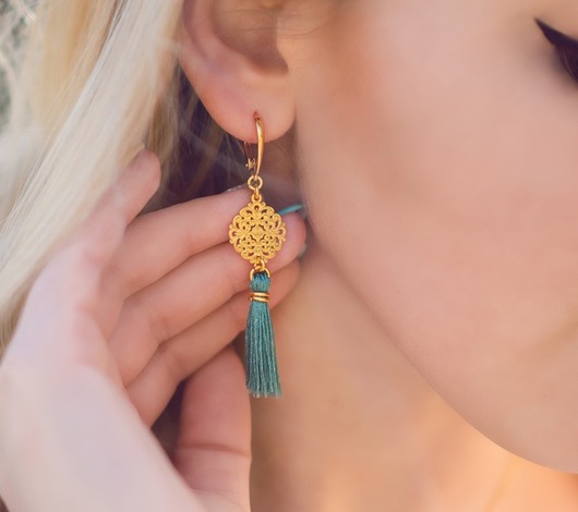 Kolczyki z rozetą oraz chwościkami srebro 925 Coccola JEWELLERY