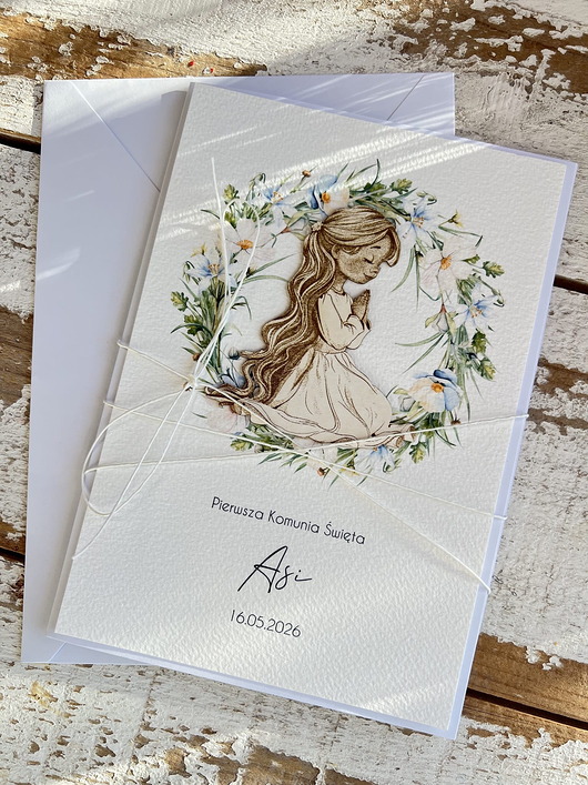 kartki na komunię Biała Kartka komunijna ręcznie robiona z imieniem dla dziewczynki
