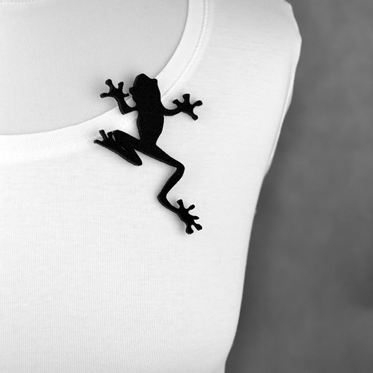broszki  FeltFrog 1