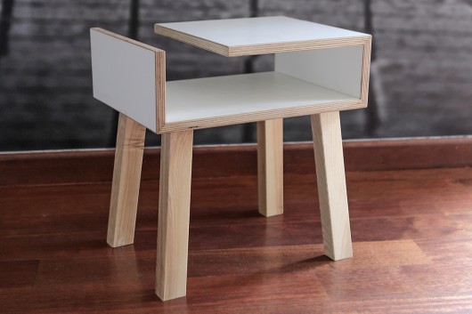 stolik nocny / gazetownik Patmo Design