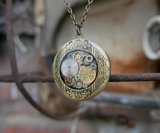 wisiory Mechaniczny sekretnik 183