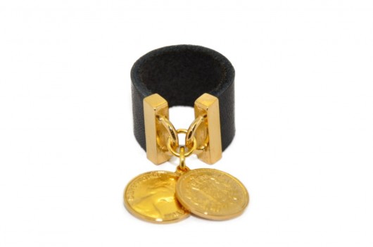 Leather Ring with Royal Coins in Gold Joccos Design