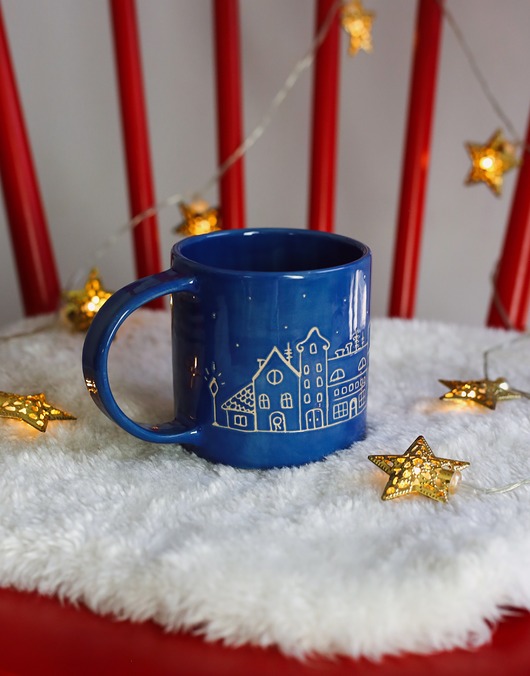 kubki Ceramiczny kubek w kamieniczki