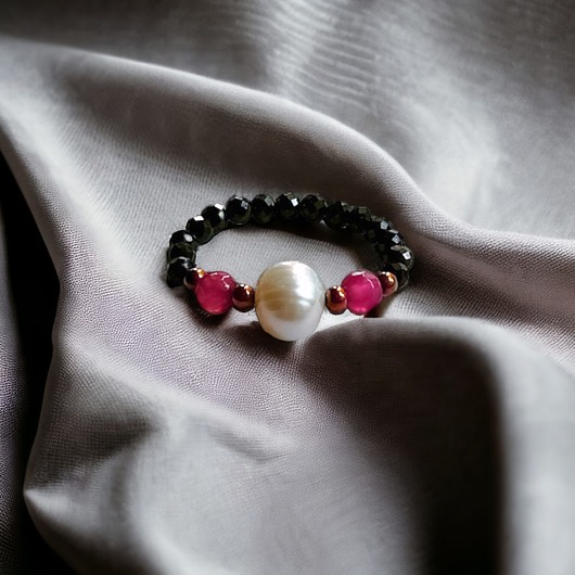 pierścionki elastyczne Pierścionek : magenta : perła, spinel, agat