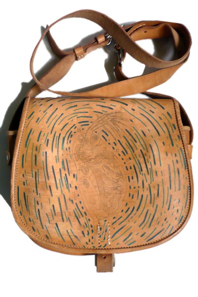 PANI ROZWIELITKA Recycling art