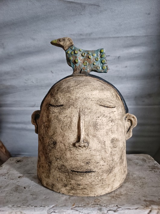 figurki i rzeźby Rzeźba ceramiczna GŁOWA, Rzeźba ON i PTAK, Rzeźba do domu
