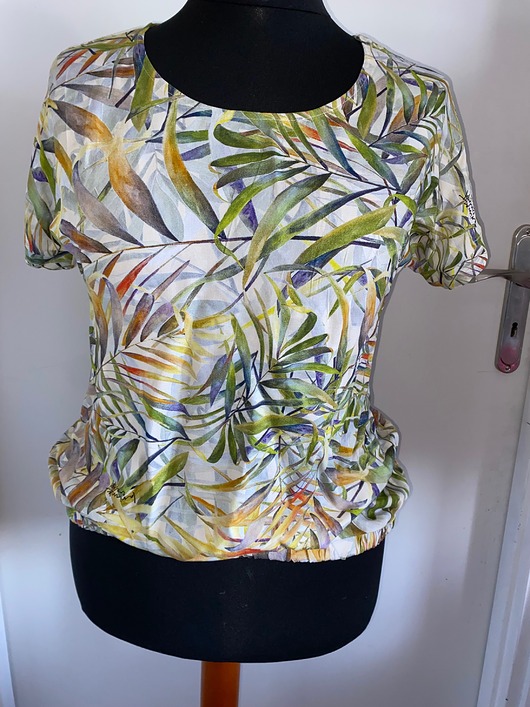 t-shirt damskie Koszulka z autorskim drukiem