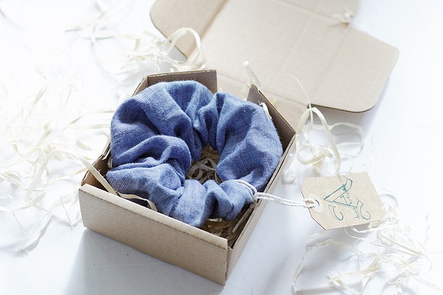 gumki do włosów lniana gunka scrunchie denim