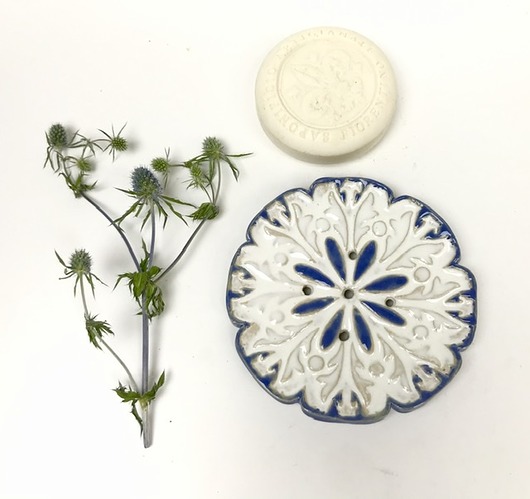 Mydelniczka "White flower" Ceramystiq