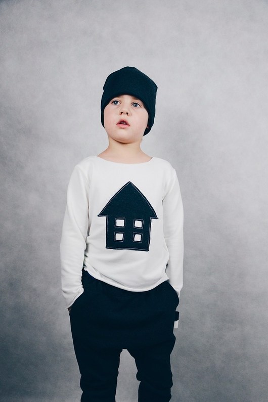 Bluzka Grafitowy Domek JJFashion