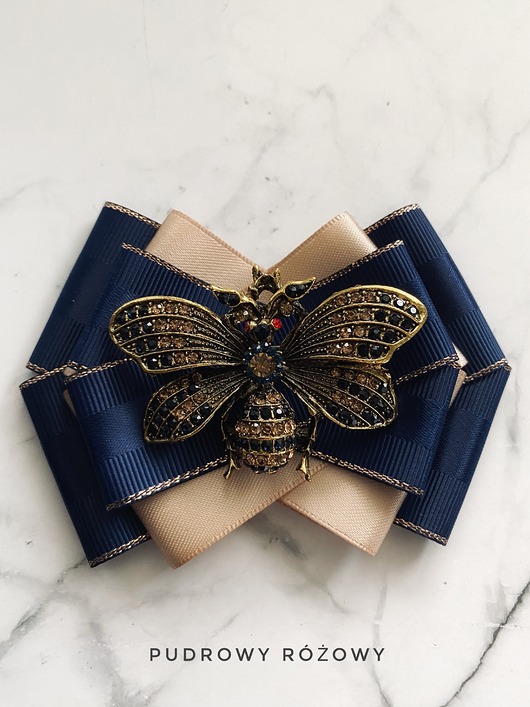 broszki Brosza z cudnym Owadem z kryształków New Jesień