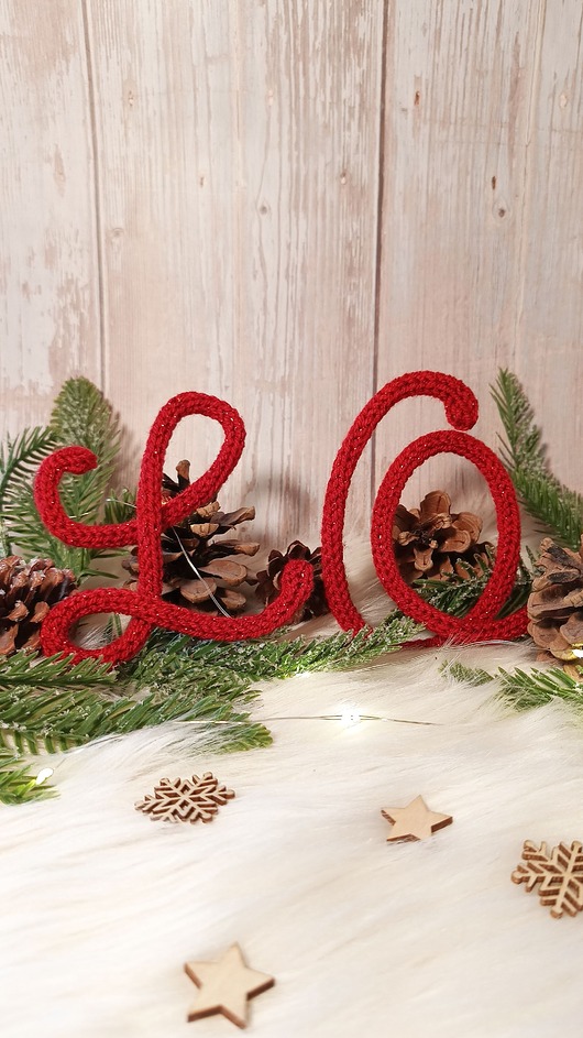 ozdoby choinkowe Bombka literka z włóczki, inicjały literki