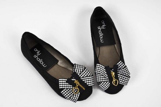 CHANEL# Black 41 ONLY SHALLOW