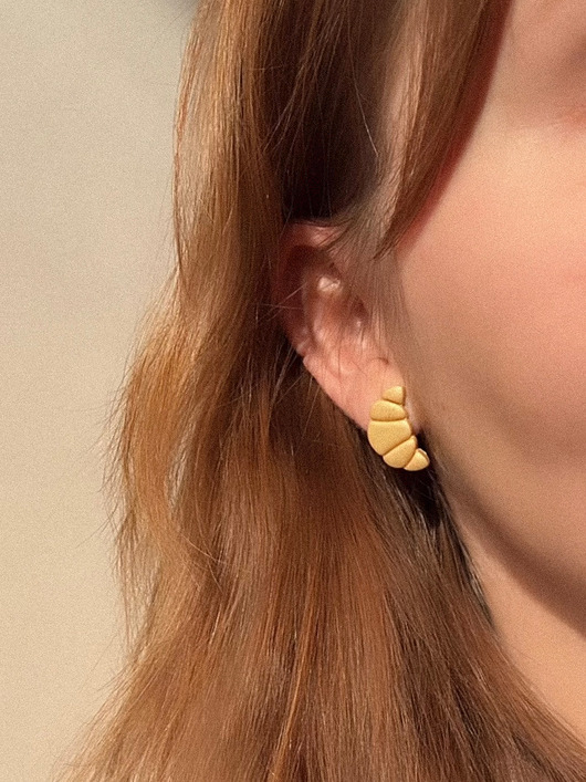 kolczyki z masy plastycznej Pojedyncze sztyfty Rogale Croissanty