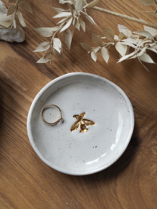 pojemniki na biżuterię Spodek na biżuterię lub palo santo