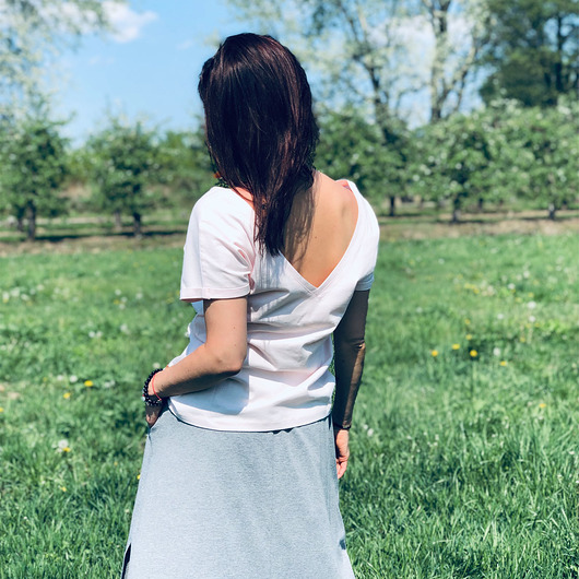 t-shirt damskie Tiszert z dwustronnym dekoltem - biały