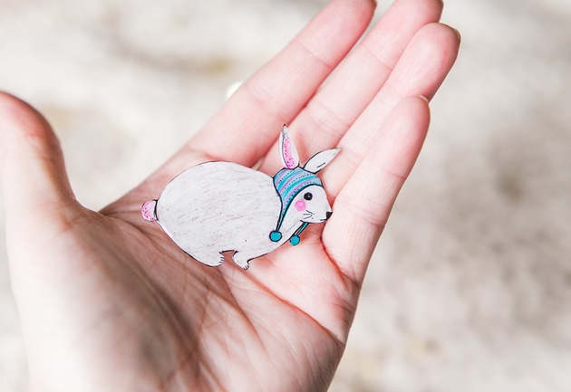 broszki Broszka biały królik