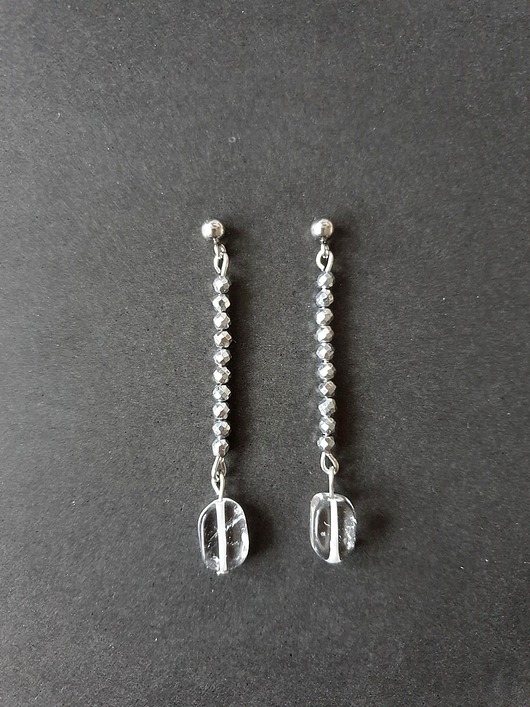 kolczyki z kamieniami Kolczyki ROOTS  kryształ górski, hematyt