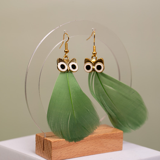 kolczyki z piórami Kolczyki pióra sowy zielone
