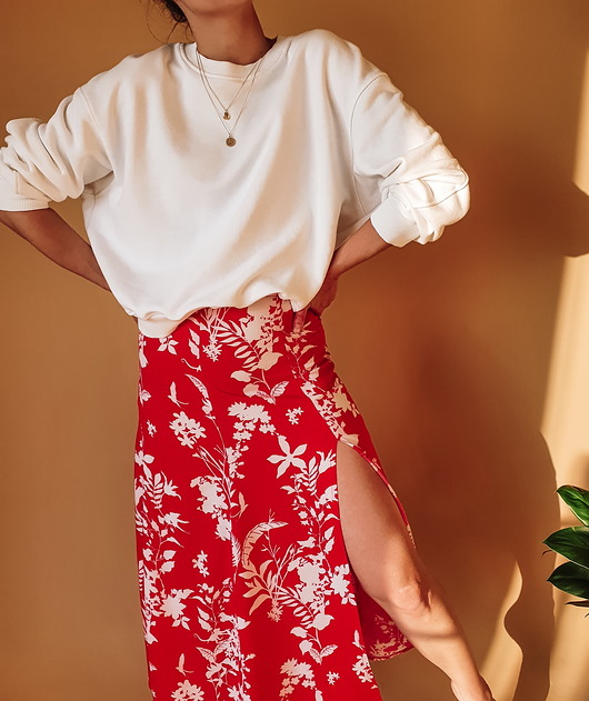 Czerwona spódnica midi Flower Power w kwiaty Wild Flower Brand