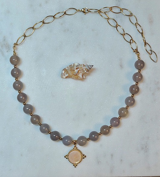 korale Naszyjnik z pudrowych kamieni - różowy kwarc