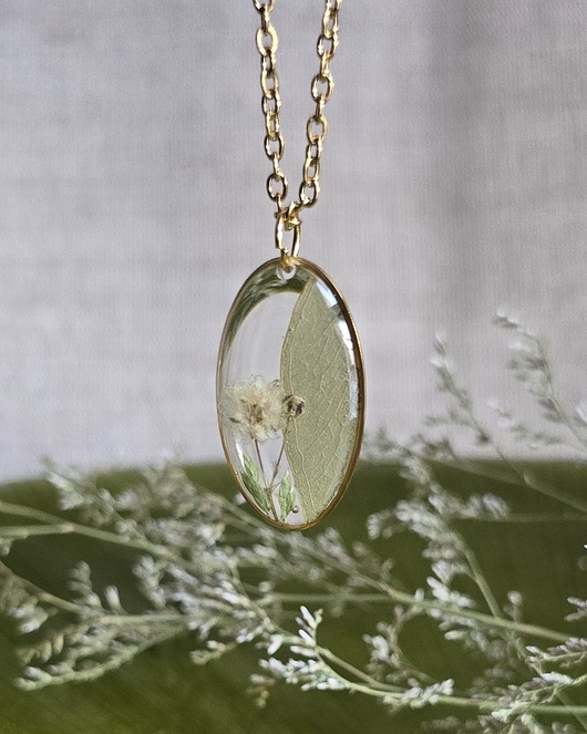 wisiory Wieczne kwiaty złota zawieszka prawdziwe kwiaty gipsówka