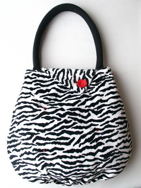 Borba - Zebra na guzik borba design