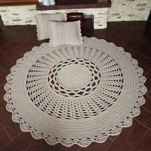 dywany Komplet - dywan 160cm + 2 poduszki 40cmx40cm