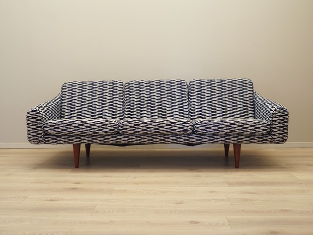 sofy i szezlongi Sofa trzyosobowa, duński design, lata 60, designer: Illum Wikkels