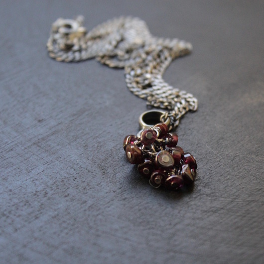 srebrne naszyjniki Naszyjnik Grana grona