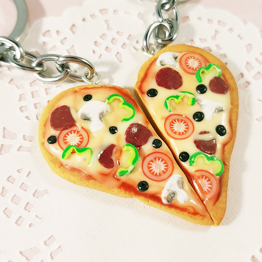 Pizza serce brelok walentynki dla pary Lemon Lovely