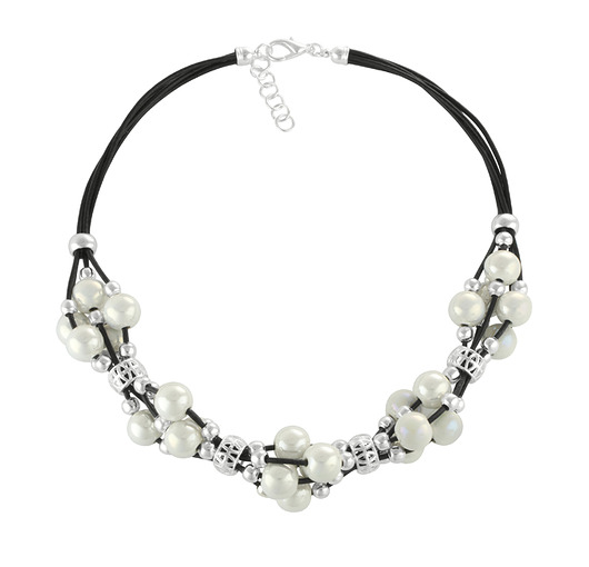 Grapes - black & white. M A N D A L A
