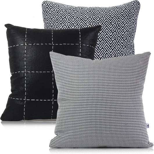 Loft Black - 3 poduchy POSZTUCE