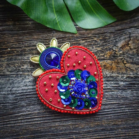 Kolekcja Frida- broszka kolorowe serce Mró Soutache