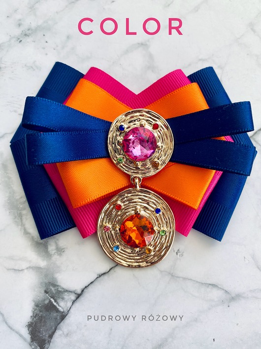 broszki Brosza z Kolekcji COLOR z kryształami zatopionymi w złotych okręgach