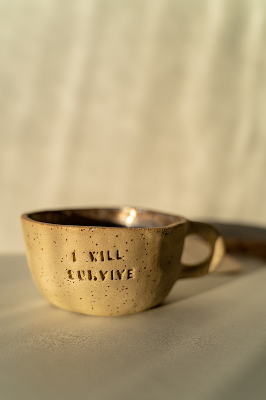 Kubek I WILL SURVIVE rękoczyny
