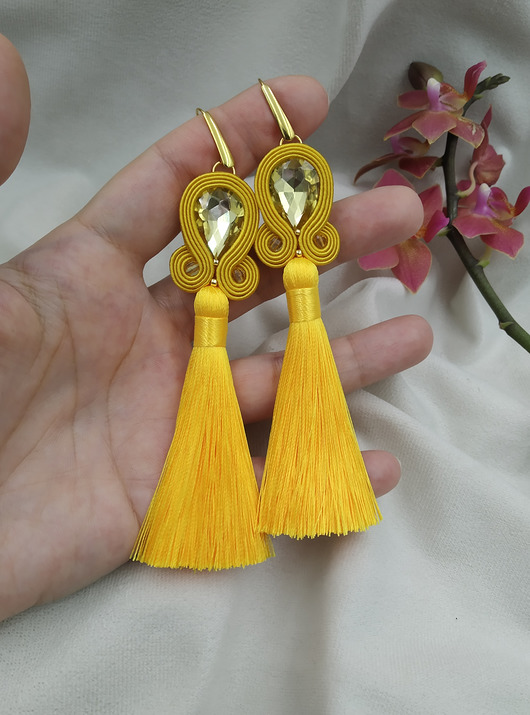 kolczyki soutache Kolczyki żółte chwosty, klipsy sutasz