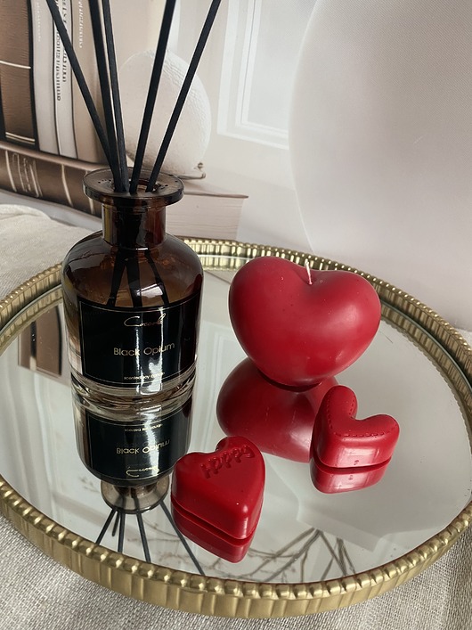 świeczniki i świece Walentynkowy zestaw prezentowy dyfuzor oraz ekologiczna świeca sojowa