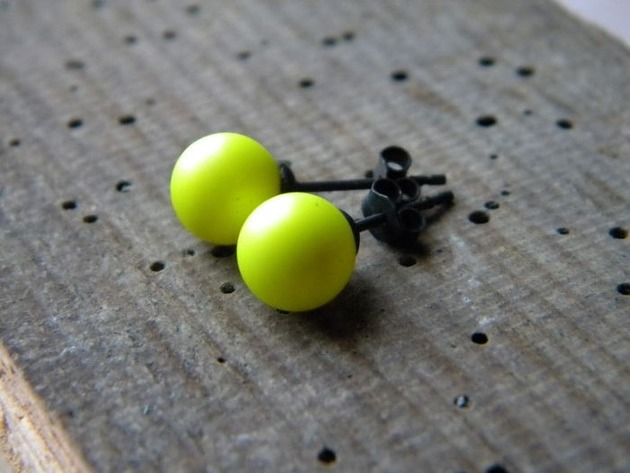 kolczyki wire wrapping neon yellow