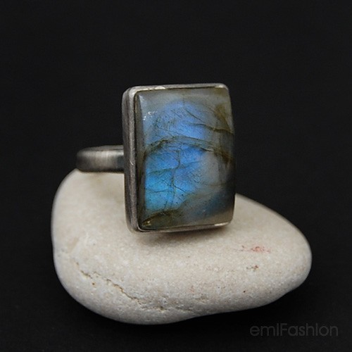 Labradoryt - pierścionek MAREMI Jewelry