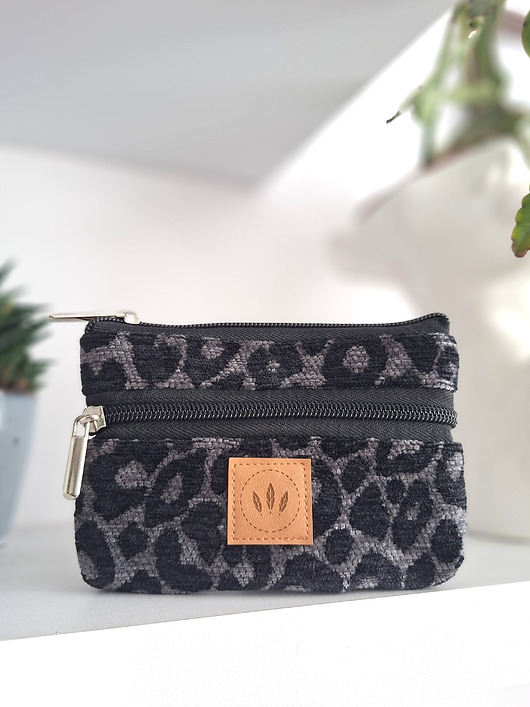 portfele damskie Żakardowy portfel w panterkę Szary